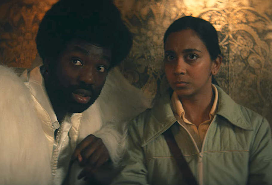 «Чёрное зеркало», 6 сезон: мультивселенная Чарли Брукера и «Красное зеркало»